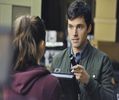 - (păstrează acel ritm și într-un moment decide să spună printre săruturi) Părinții tăi -