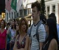 — Și e destul de interesant când stăm împreună în bancă. Tu încerci să îmi atragi atenția.