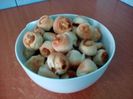 Cornulețe cu brânză dulce și dulceață de dovlecel