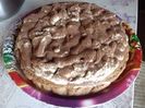 Tort cu cremă de vanilie și ciocolată albă