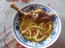 Ciorbă de găină cu tăiței de casă