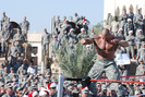 Batista_bowing