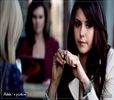 》*chicotește și-i înconjoară talia cu picioarele ei, se prinde cu mâinile după gâtul lui și +