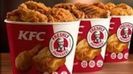 Sunt obsedata de mancarea de la KFC.