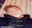 》*se uită și el în direcția în care se uită ea* Da, mișto cwr, știu, uită-te, da.... =))))))))))))))