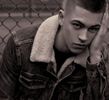 ─ După ce tânărul își duce numărul la bun sfârșit decide că era momentul gradioasei sale