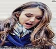 》*Dă să calce pe un ciob și sare pe fotoliu în picioare* Vai, ce grijuliu ești tu, îți foarte