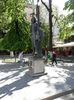 statuia lui Mihai Eminescu din Cernăuți