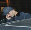 — Făcut.” Decide ca astfel să-și evidențieze plăcerile, continuând prin: “Sunt nebun după