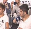 — Neașteptatul moment ce are loc chiar după propriile spuse îi forțează capul într-o parte
