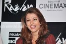 normal_Aishwarya_Rai_in_a_Sabyasachi_Mukherjee_outfit_at_Raavan_promotional_event_in_Mumbai_(4)
