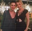 — Aflată în aşteptarea unui răspuns, ajunge să realizeze câţiva paşi la întâmplare prin