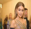 — Mesajele pe care le primeşte în primă instanţă din partea lui constituie un îndemn