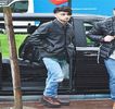 — În locul propus, decide să o tachineze preţ de câteva momente. “Jelena,” îi pronunţă