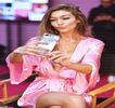 ━ Timp, căci momentul în care acea remarca referitoare la mama acestuia, implicând de altfel