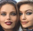 ━ Instantaneu în minte. „Ai fost adorabil.” Constată, eventual, spatele îndreptându-şi-l