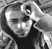 — Tot pe nas în dimineaţa asta?” Imediat după preluarea unui rânjet pe buze, priveşte peste