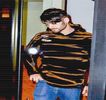 — În totalitate acesteia, doar cea auditivă, pe când acţiunile lui se răsfrângeau asupra