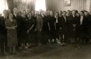 1938.05.24 CERNAUTI, TATA [IN GRI] LA VIZITA OFICIALA A PATRIARHULUI LA PREFECTURA