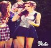 ♡.→ ...off Ed, de asta sunt prietenii aici <3. PRIETENA AIA A TA CE FACE