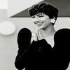 ―  Se dezechilibrează ușor în urma gestului spontan făcut de aceasta și se îndepărtează