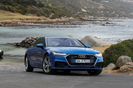 2018-2020-audi-a7-sportback-front-angle-view-carbuzz-448632-1600