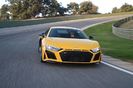 2020-audi-r8-coupe-front-view-driving-carbuzz-497209-1600