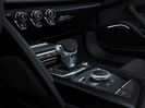 2020-audi-r8-coupe-gear-shifter-carbuzz-497166-1600