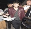 — Palmă pentru a învârti robinetul ce cauzează ulterior curgerea picurilor de apă peste