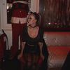 ; (Eram poziționată în cel mai retras loc pe care reușisem să-l găsesc în Hypnotic Cello +