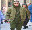 — Modul în care Josephine recurge iarăşi la acel strigăt deranjant îi provoacă rotirea ochilor