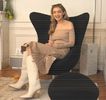 —  Perioada următoare, chiar şi în urma celor două întrebări pe care iubitul său i le adresează.