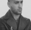 — Scăpăm de fapt amândoi, eu şi Josephine am..” Deloc intenţionat se opreşte, căci îşi