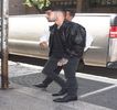 — Zonei sale intime. Reîncepe plasarea aceloraşi săruturi în clipele în care degetul începe