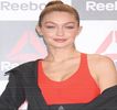 — Semn că simţea nevoia unei continuităţi ale penetrărilor respective. Aşadar, ocupând