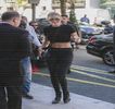 — Unul ce se dovedeşte a fi mai complex de această dată, infiltrându-şi limba în interiorul