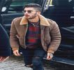 — Iubitei sale ajung sub forma unor îndemnuri asupra urechilor sale. Palma aflată până