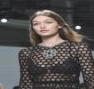 — Facţie. Astfel că, la auzul acelei remarci realizate se însuşi iubitul său, simte nevoia de