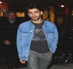 — Spre ochii acesteia. Simplul contact vizual cât şi simpla apropiere afectuoasă dintre cei