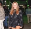 — Dacă era după ea, ar fi renunţat chiar în acea clipă la costumul de baie existent.