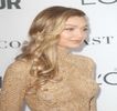 —   Ce-i drept, era puţin suspicioasă în legătură cu comportamentul brunetului, precum şi de