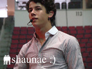World-Tour-2009-nick-jonas-8191758-500-375