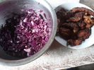 Pui shanghai si salata de varza rosie