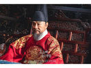 meet_the_cast_of__the_red_sleeve__lee_deok-hwa_as_king_young-jo_1660974490