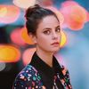 • skins said her BFF Clara is a Pisces.