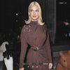 ،04.11 Ꜥℐẹṇṇẹṛ on ²¹⳽ep in Milan, Italy; attends the Bottega Veneta SS25 show.