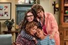 Poza 13. (One Day at a Time)