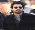 ⸺ măcar nu voia să ştie cine-s ăştia. Locatarii. Poate genul de oameni care împart o casă