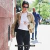 ،23.06 Ꜥℐẹṇṇẹṛ on ³ოay in SoHo, NY; out and about.