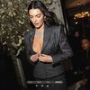 ،03.07 Ꜥℐẹṇṇẹṛ on ⁵ოay in New York, NY; at the Carlyle Hotel.